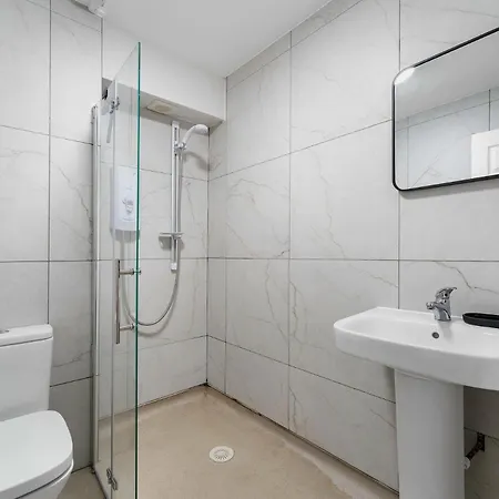 شقة 1 Bed In Oc-lr189